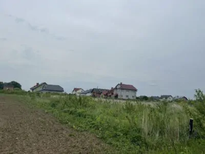 Прод. земельну ділянку c.Дуліби